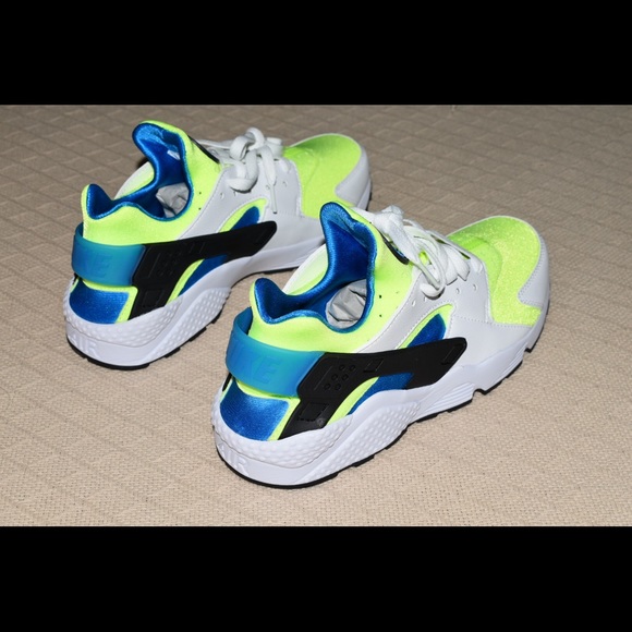 BRAND NEW WITH BOX Huarache Scream Green Remix - Picture 4 of 6